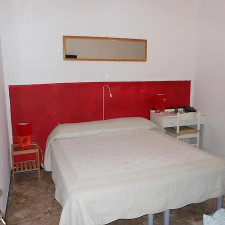 Hotell Fanny 2*