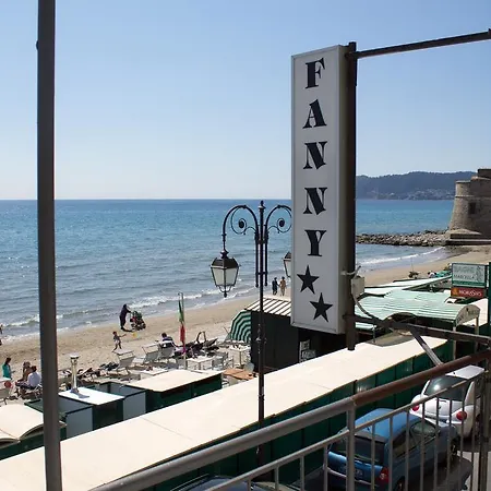 Fanny ألاسيو